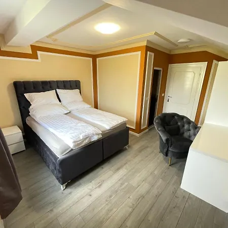 Restaurant And Vrelo Bosne Bed & Breakfast Vruci